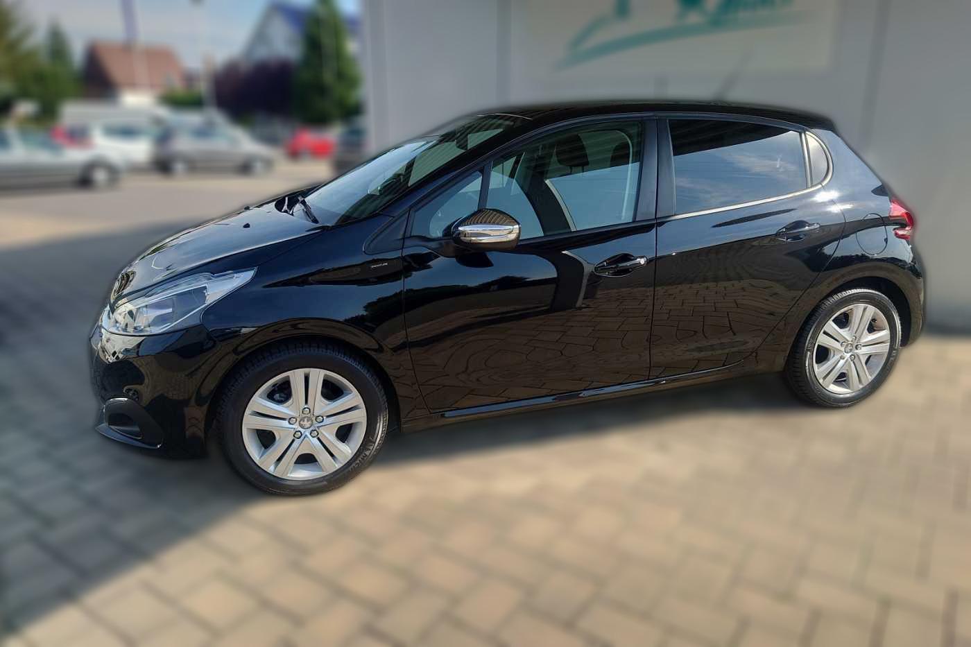 PEUGEOT 208  5-T?rer PureTech 82 Stop & Start Signature