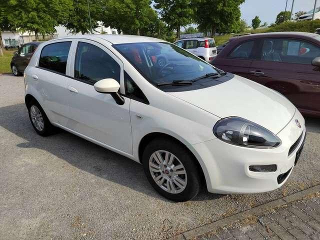 Fiat Punto Easy 1.4 8V 5-Türer Klimaautom.-Alu-NSW-PDC