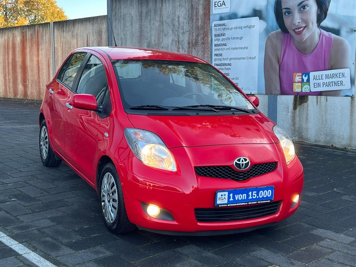 Toyota Yaris 1.3 VVT-i Life - Kl.autom.- ZV - e.Fenster - 2.Hand